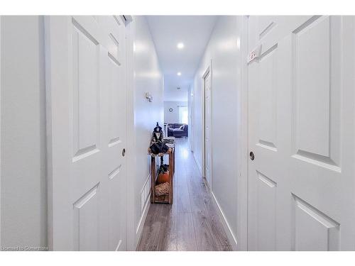 88 Hope Avenue, Hamilton, ON - Indoor Photo Showing Other Room