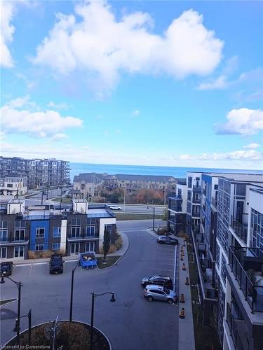 324-10 Concord Place, Grimsby, ON - Outdoor With View