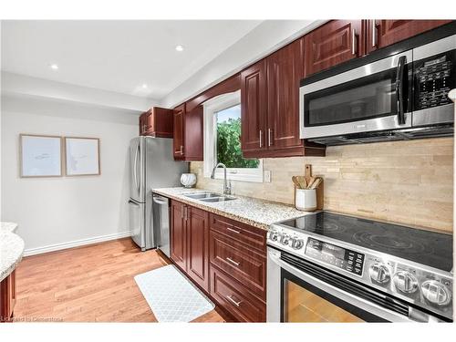 1464 Reynolds Avenue, Burlington, ON - Indoor Photo Showing Kitchen With Stainless Steel Kitchen With Double Sink