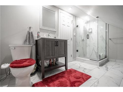 1024 Cedarwood Place, Burlington, ON - Indoor Photo Showing Bathroom