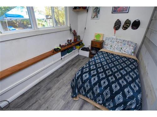 35 Dundas Street E, Brantford, ON - Indoor Photo Showing Other Room