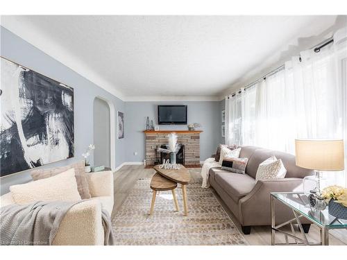 87 Canboro Road, Fonthill, ON - Indoor Photo Showing Living Room With Fireplace