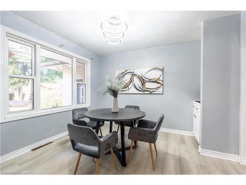 87 Canboro Road, Fonthill, ON - Indoor Photo Showing Dining Room