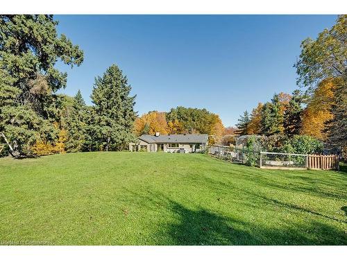 2365 Britannia Road, Burlington, ON - Outdoor