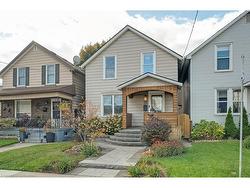 28 Roxborough Avenue  Hamilton, ON L8L 1Y1