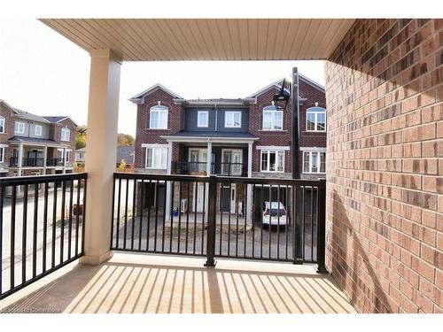 143-677 Park Road N, Brantford, ON - Outdoor With Exterior