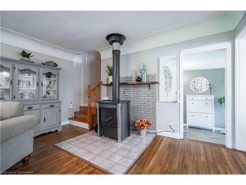 329 Margaret Avenue, Stoney Creek, ON - Indoor Photo Showing Other Room With Fireplace