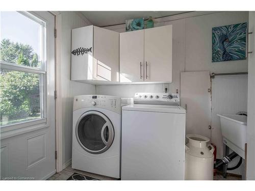 329 Margaret Avenue, Stoney Creek, ON - Indoor Photo Showing Laundry Room