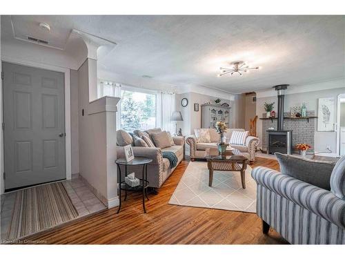 329 Margaret Avenue, Stoney Creek, ON - Indoor Photo Showing Living Room With Fireplace