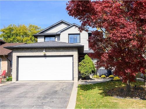 27 Emperor Avenue, Hamilton, ON - Outdoor