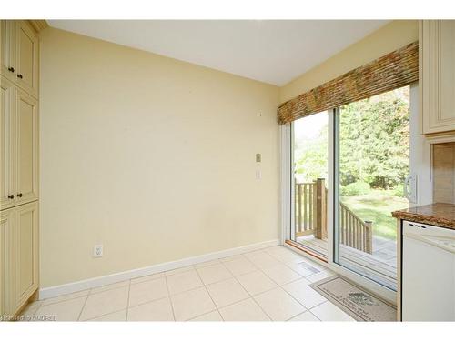 257 Wedgewood Drive, Oakville, ON - Indoor Photo Showing Other Room