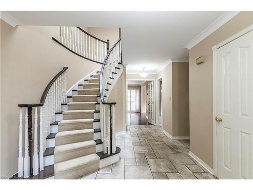 23-3125 Pinemeadow Drive, Burlington, ON - Indoor Photo Showing Other Room