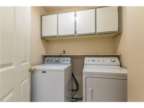 23-3125 Pinemeadow Drive, Burlington, ON - Indoor Photo Showing Laundry Room