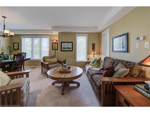 23 Barrett Avenue, Brantford, ON - Indoor Photo Showing Living Room