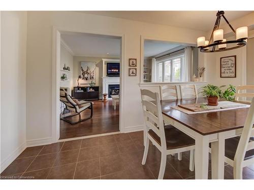 23 Barrett Avenue, Brantford, ON - Indoor Photo Showing Dining Room