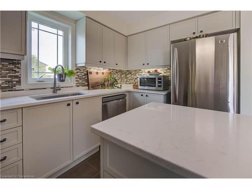 23 Barrett Avenue, Brantford, ON - Indoor Photo Showing Kitchen With Upgraded Kitchen