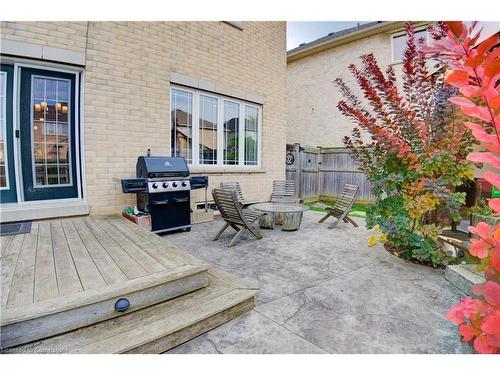 23 Barrett Avenue, Brantford, ON - Outdoor