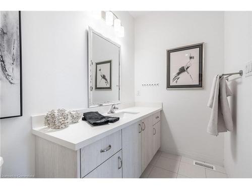 22 South Coast Circle, Crystal Beach, ON - Indoor Photo Showing Bathroom