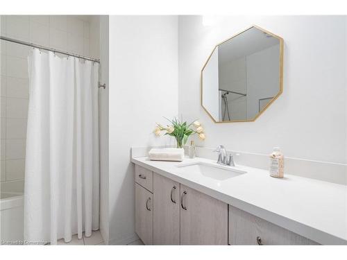 22 South Coast Circle, Crystal Beach, ON - Indoor Photo Showing Bathroom