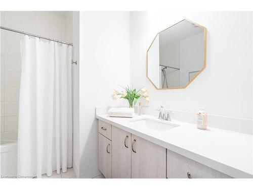 22 South Coast Circle, Crystal Beach, ON - Indoor Photo Showing Bathroom