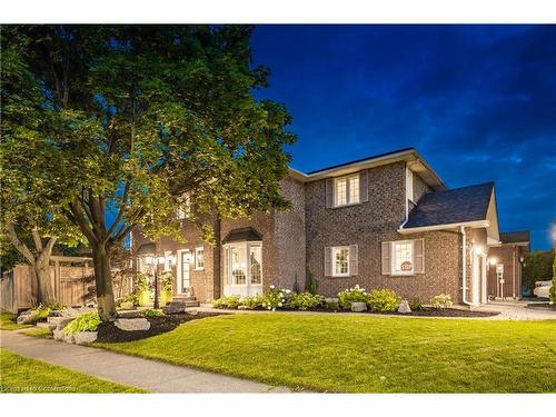 101 Boulding Avenue, Waterdown, ON - Outdoor