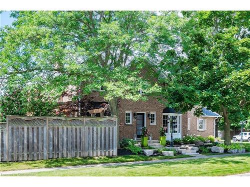 101 Boulding Avenue, Waterdown, ON - Outdoor