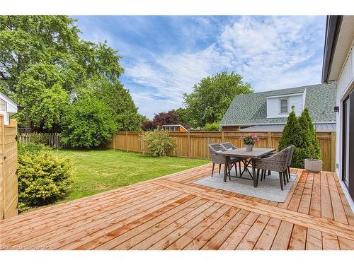 11 Nelles Road N, Grimsby, ON - Outdoor With Deck Patio Veranda