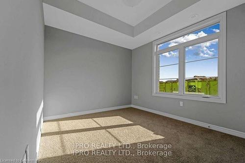 12 Oat Lane, Kitchener, ON - Indoor Photo Showing Other Room