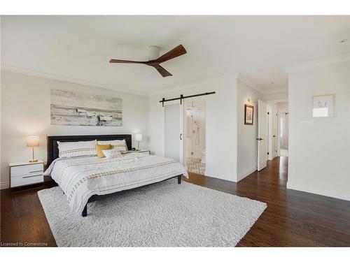 8360 English Church Road, Hamilton, ON - Indoor Photo Showing Bedroom