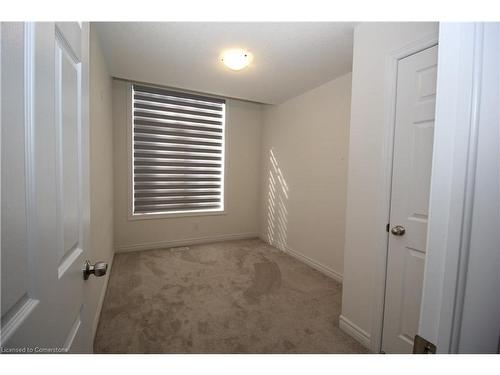 3954 Leonardo Street, Burlington, ON - Indoor Photo Showing Other Room