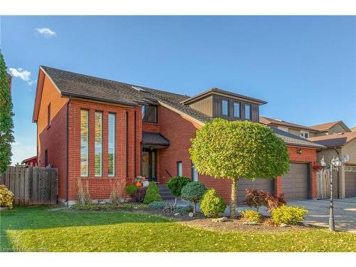 10 Vega Crescent, Stoney Creek, ON - Outdoor