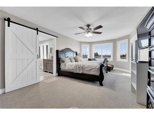 10 Vega Crescent, Stoney Creek, ON - Indoor Photo Showing Bedroom