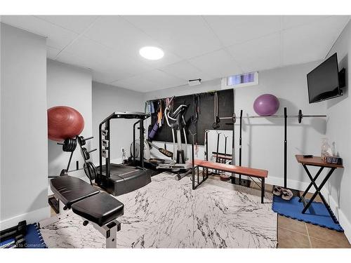 10 Vega Crescent, Stoney Creek, ON - Indoor Photo Showing Gym Room