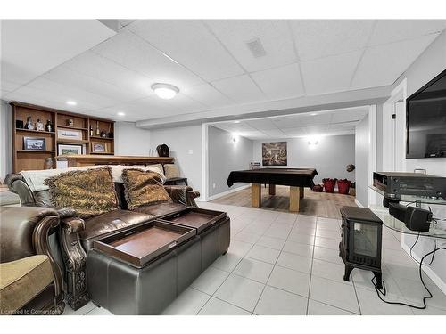 10 Vega Crescent, Stoney Creek, ON - Indoor