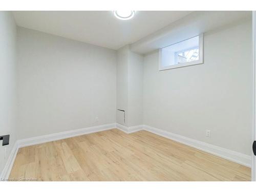 50 Erie Avenue, Hamilton, ON - Indoor Photo Showing Other Room