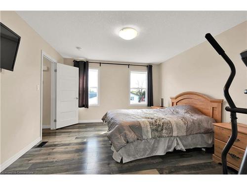 2 Kendell Lane, Ingersoll, ON - Indoor Photo Showing Bedroom