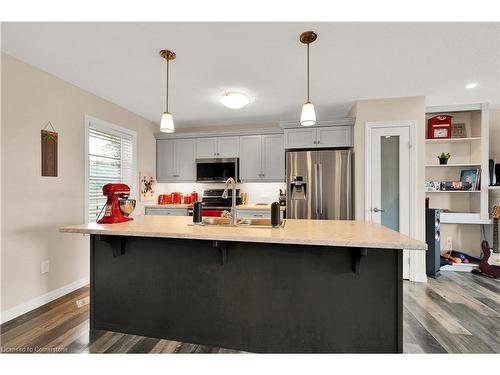 2 Kendell Lane, Ingersoll, ON - Indoor Photo Showing Kitchen With Stainless Steel Kitchen With Upgraded Kitchen