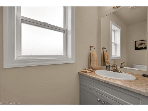 2 Kendell Lane, Ingersoll, ON - Indoor Photo Showing Bathroom