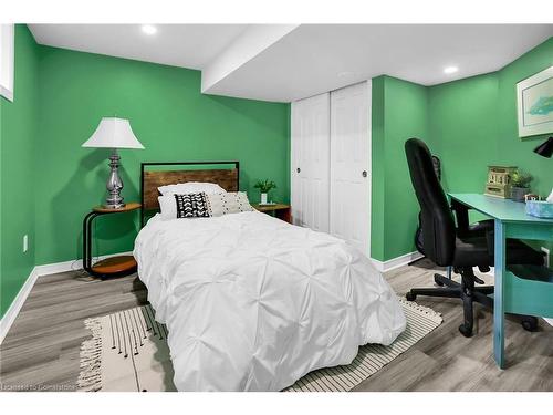 62 Johnston Street, Port Colborne, ON - Indoor Photo Showing Bedroom