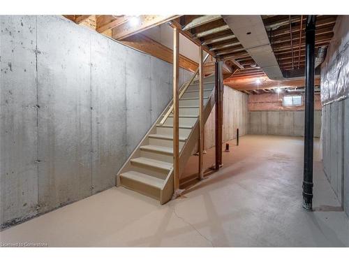 13-1375 Stephenson Drive, Burlington, ON - Indoor Photo Showing Basement