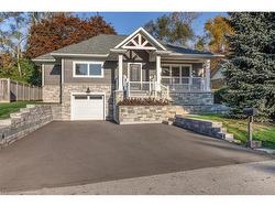 155 Grove Park Drive  Burlington, ON L7T 2H1