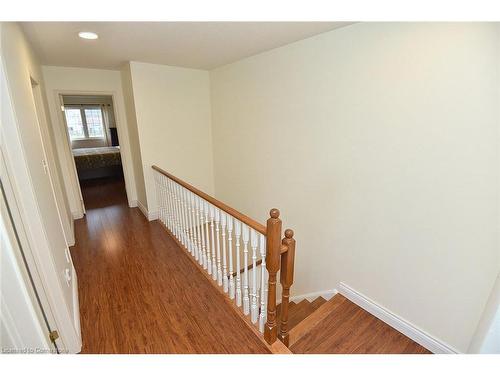 670 Lott Crescent, Milton, ON - Indoor Photo Showing Other Room