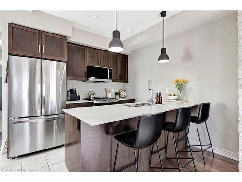 1-377 Glancaster Road, Ancaster, ON - Indoor Photo Showing Kitchen With Stainless Steel Kitchen With Upgraded Kitchen