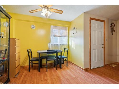 397 East 22Nd Street, Hamilton, ON - Indoor Photo Showing Dining Room