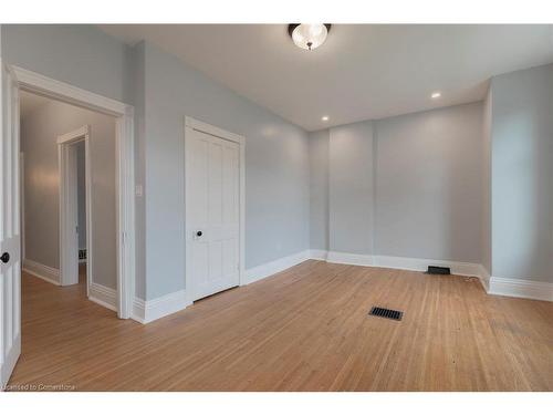 55 Fairmount Avenue, Hamilton, ON - Indoor Photo Showing Other Room