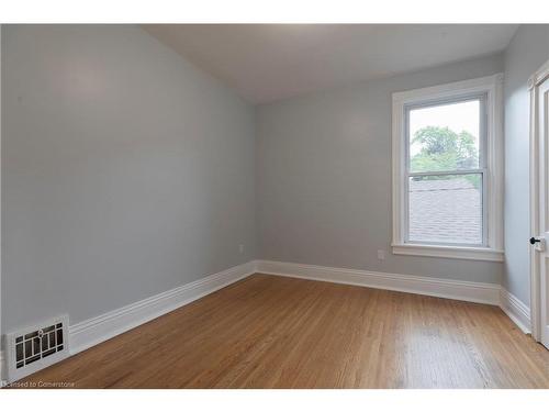 55 Fairmount Avenue, Hamilton, ON - Indoor Photo Showing Other Room