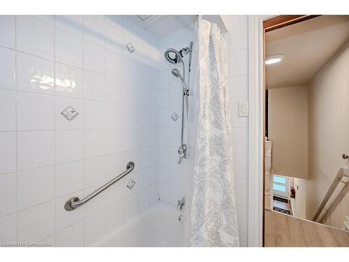 63 Beechwood Avenue, Hamilton, ON - Indoor Photo Showing Bathroom