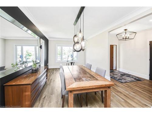 353 Highland Road W, Hamilton, ON - Indoor Photo Showing Dining Room