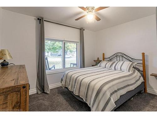 178 Elk Street, Aylmer, ON - Indoor Photo Showing Bedroom