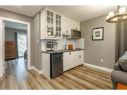 178 Elk Street, Aylmer, ON - Indoor Photo Showing Kitchen